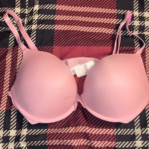 VS PINK Wear Everywhere Push-up Bra